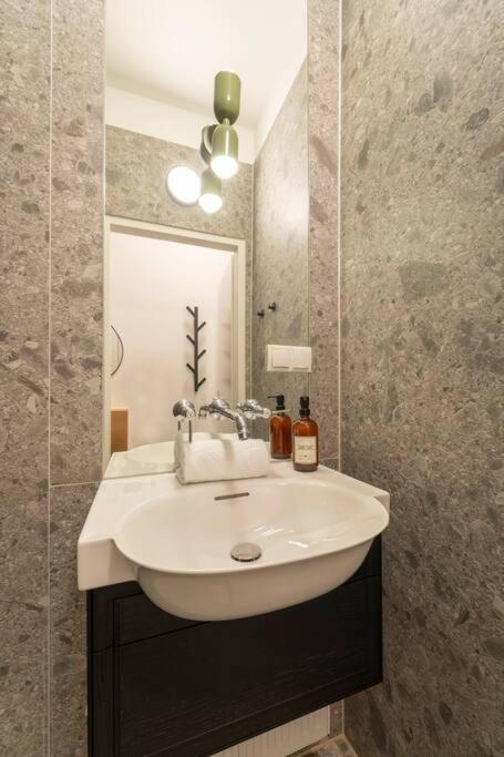 Josef'S Home I Premium Apartment I Modern & Urban Apartment Wien